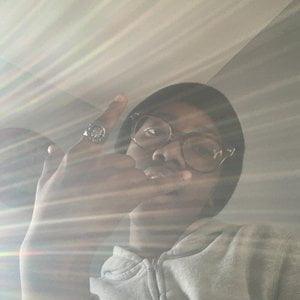 6 Feet Under ( Deluxe)