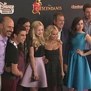 DISNEY DESCENDANTS: ROTTEN TO THE CORE LYRICS 