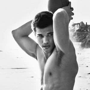 Taylor Lautner