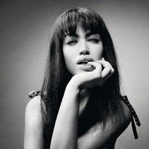Aura Dione Rock Mafia