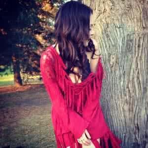 Elizabeth Gillies