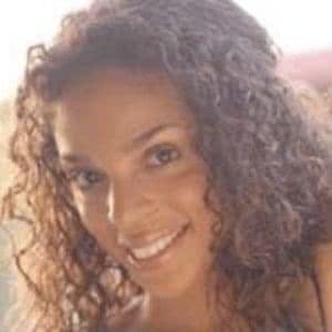 Sandra Colton