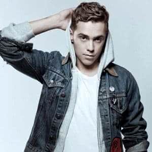 Sammy Adams