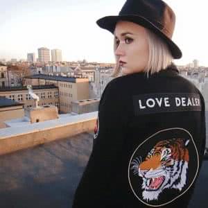 Iza Lach