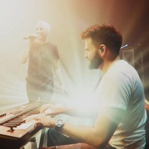 Gareth Emery & Emma Hewitt