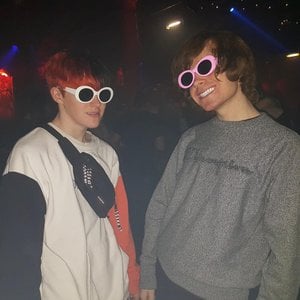 damienfarron & NIKHEDONIA