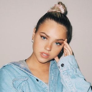 Emilee Flood