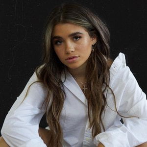Nessa Barrett