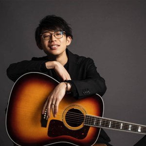 川崎鷹也