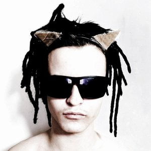 Обоссаные Ноги (Obossanyye Nogi)